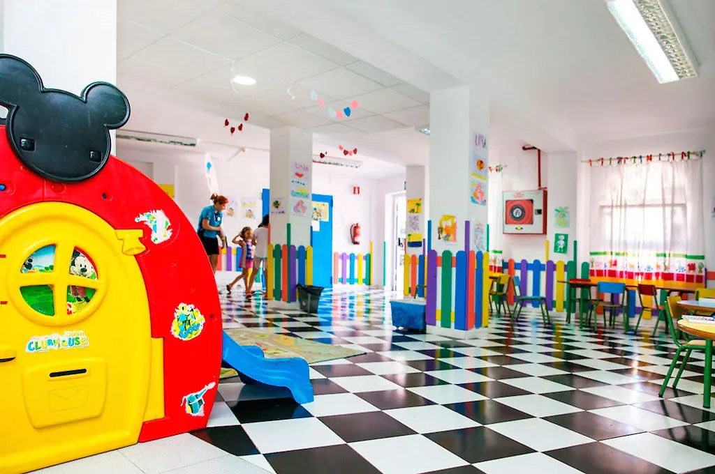 Hotel Livvo Koala Garden マスパロマス