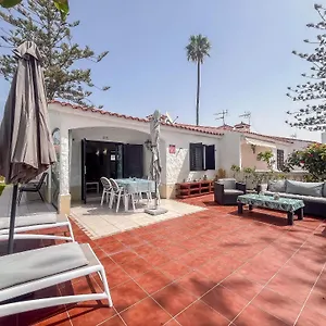 lightbooking-santa-barbara-bungalow.in-canary-islands.com/